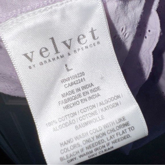 Velvet by Graham & Spencer Puff Slv Lavender Cottagecore Eyelet Blouse Sz Large - Picture 6 of 9